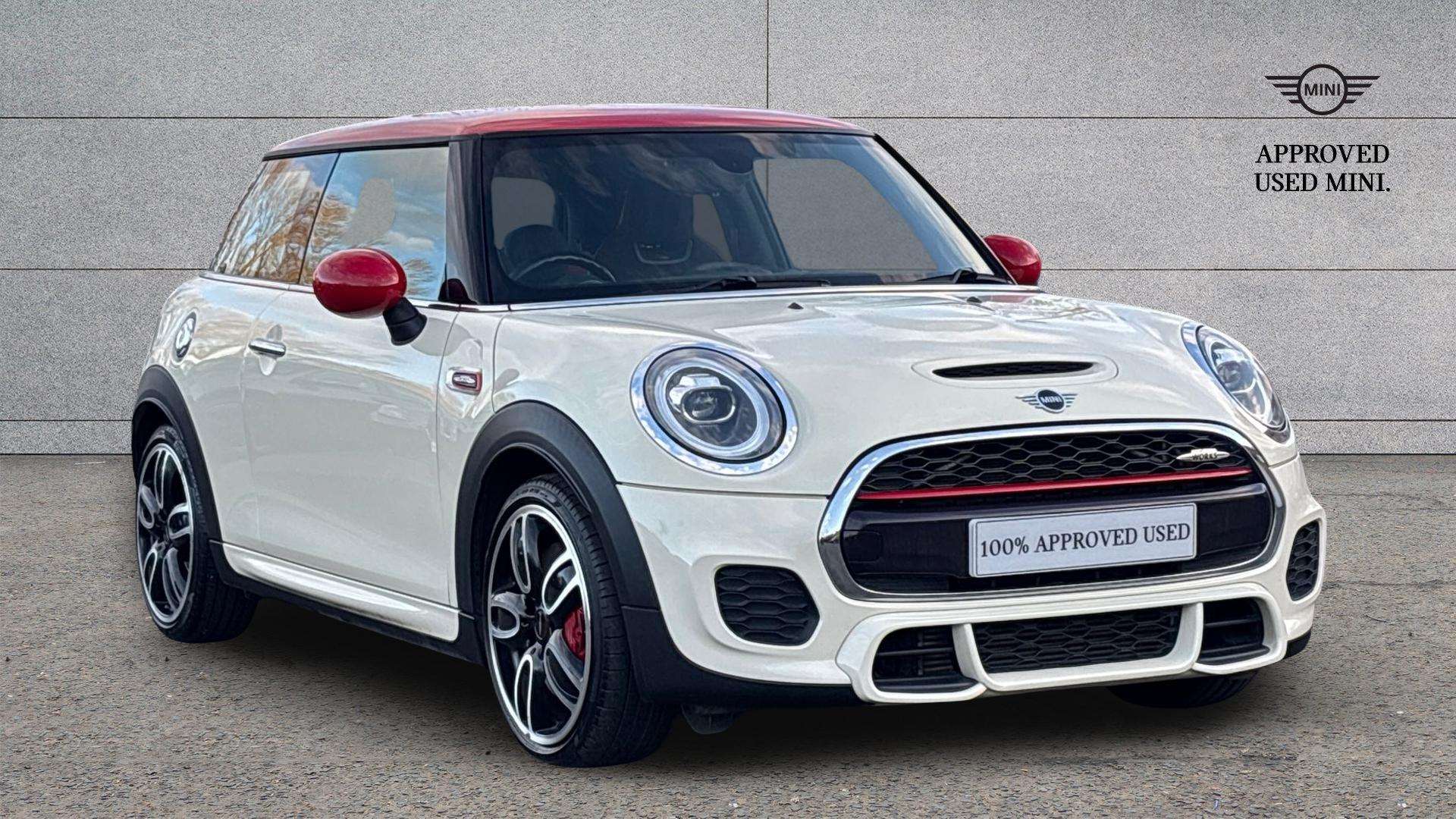 Main listing image - MINI Hatchback