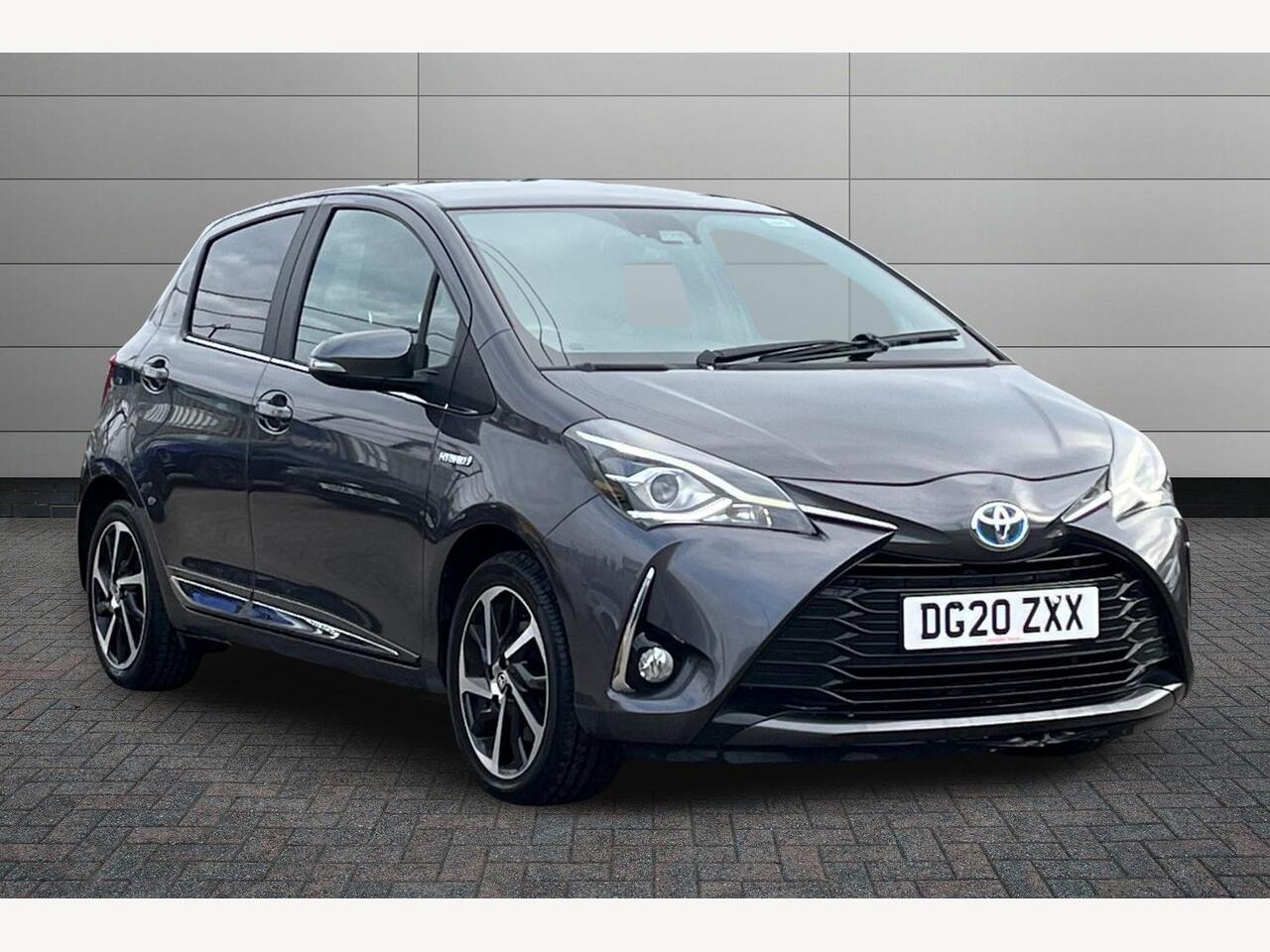 Main listing image - Toyota Yaris