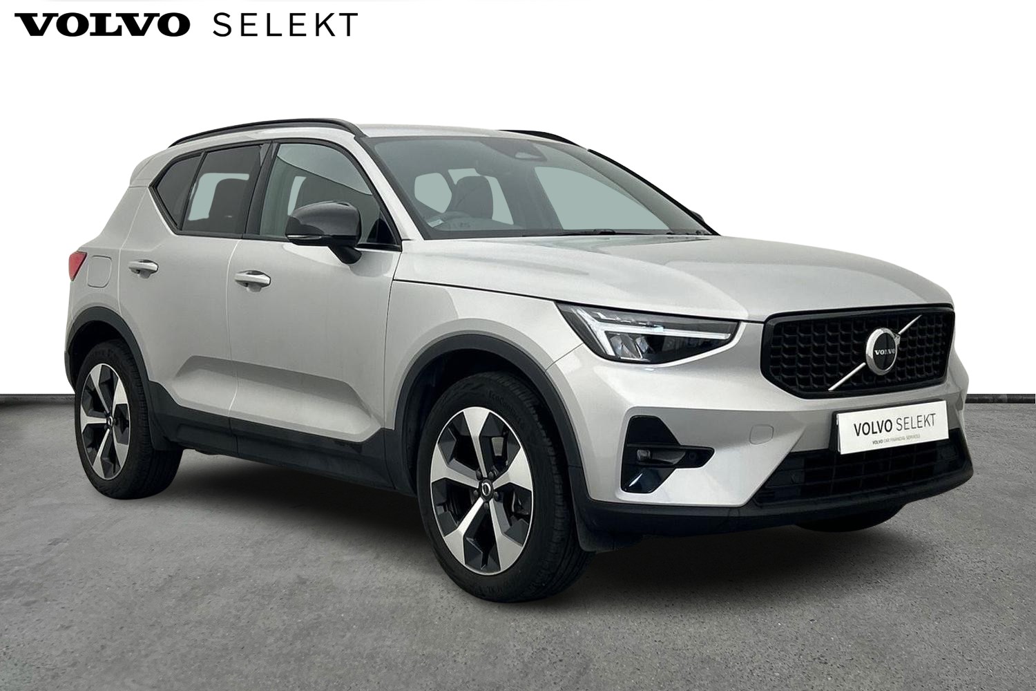 Main listing image - Volvo XC40