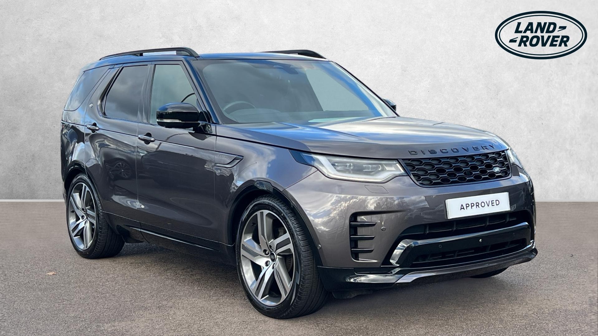 Main listing image - Land Rover Discovery