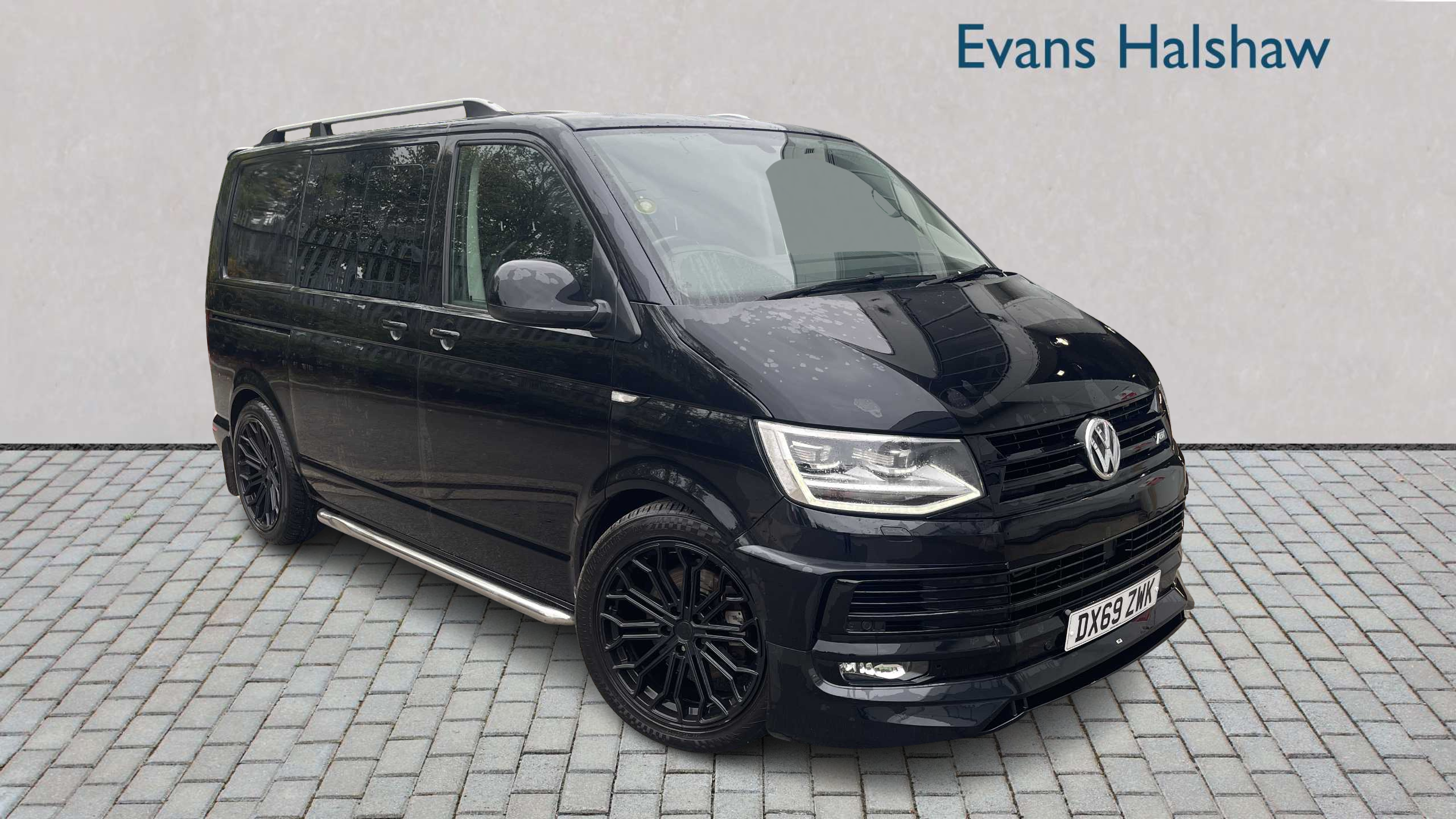 Main listing image - Volkswagen Transporter