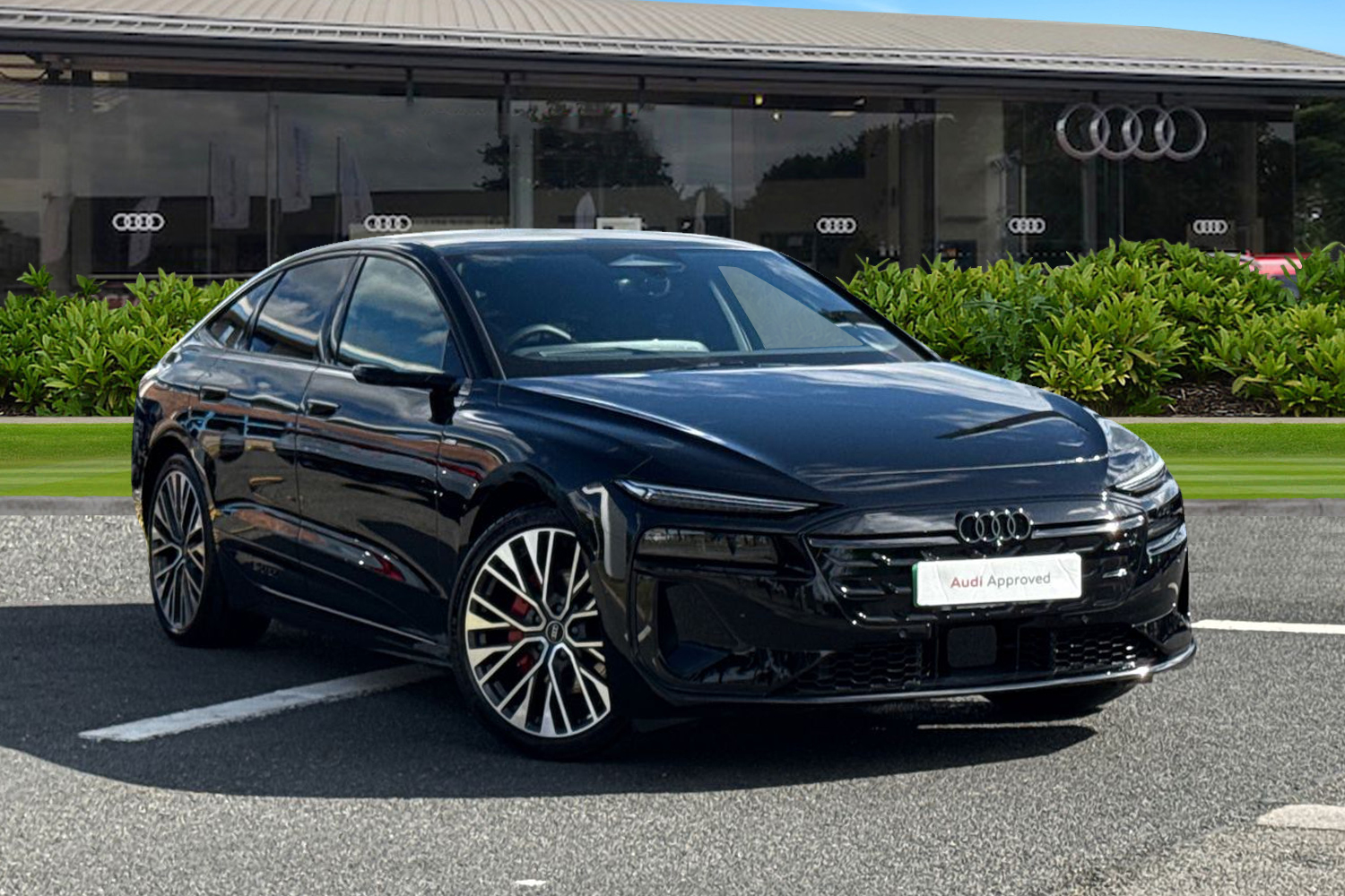 Main listing image - Audi A6