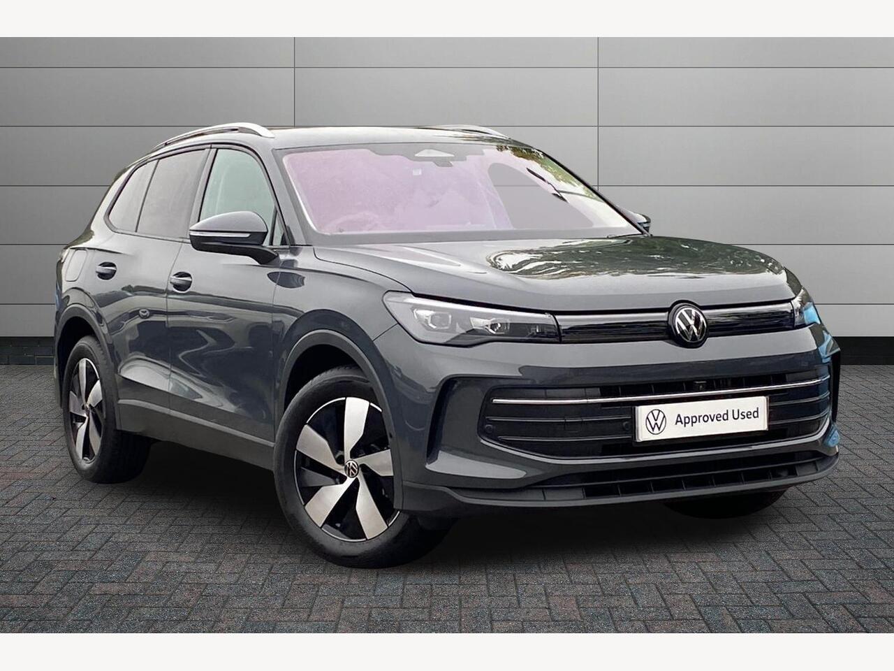 Main listing image - Volkswagen Tiguan