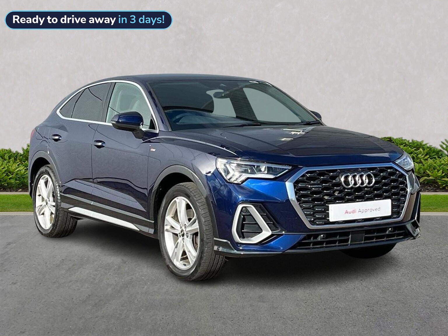 Main listing image - Audi Q3