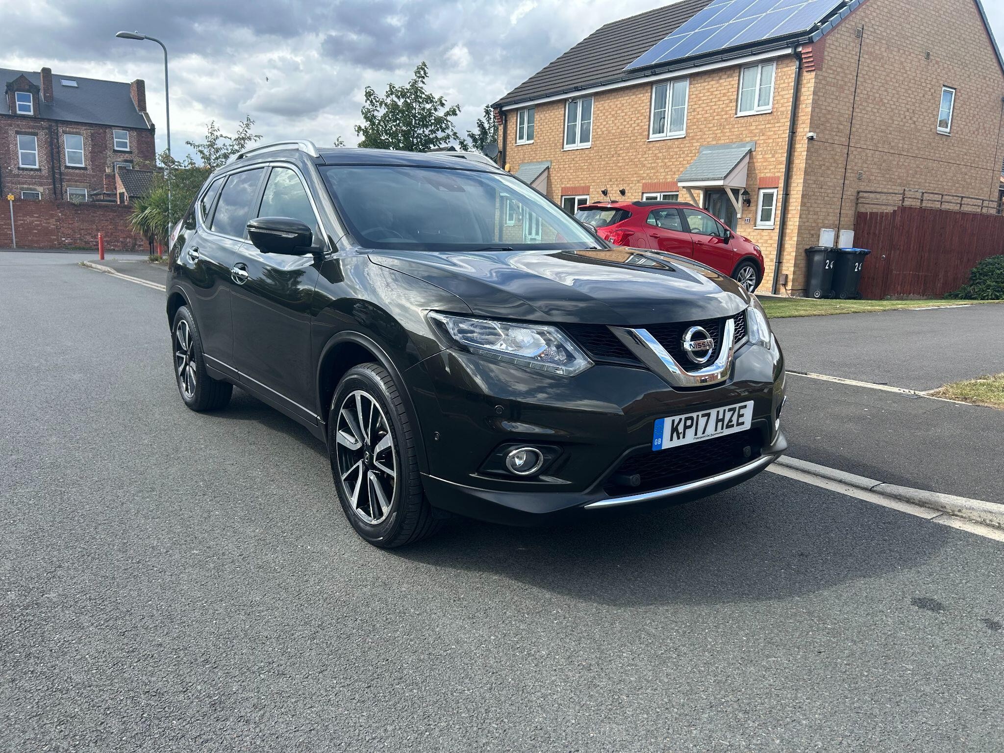 Main listing image - Nissan X-Trail