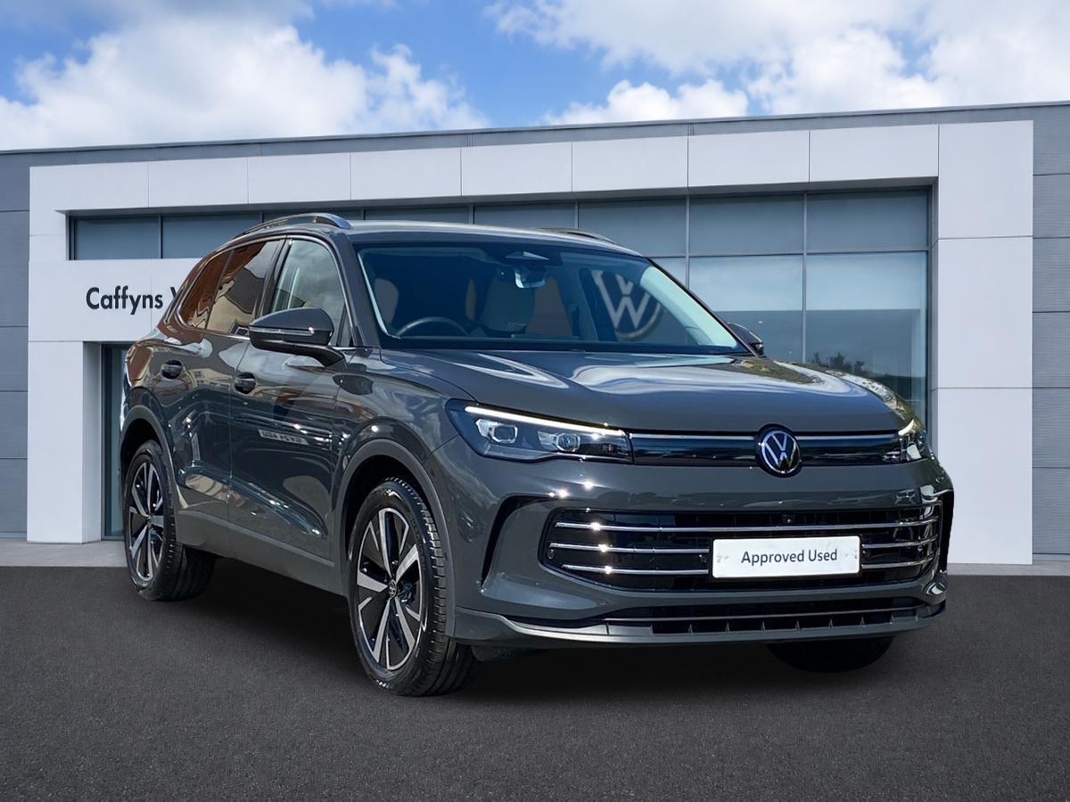 Main listing image - Volkswagen Tiguan