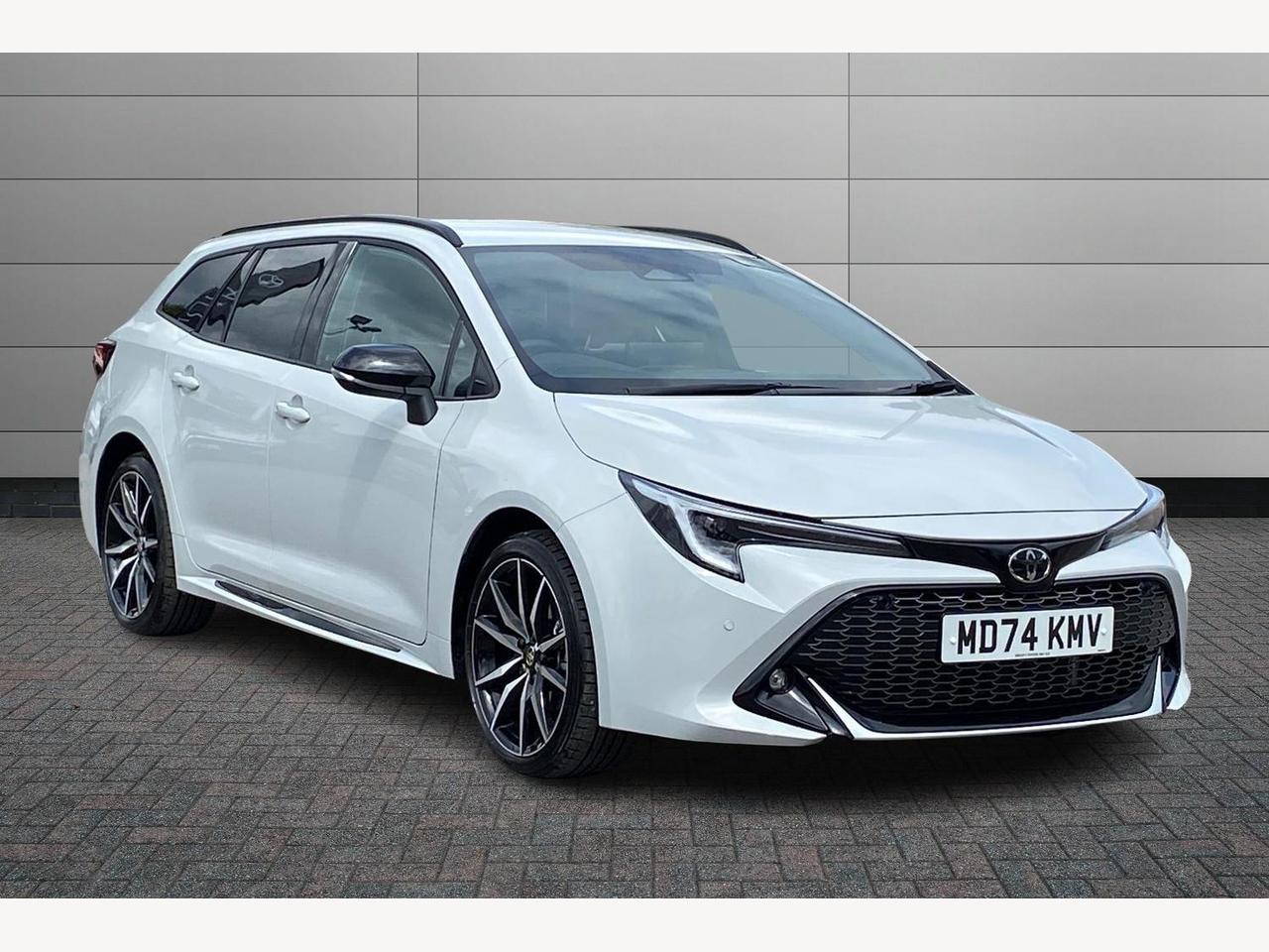 Main listing image - Toyota Corolla Touring Sport