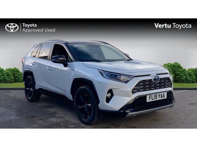 Main listing image - Toyota RAV4