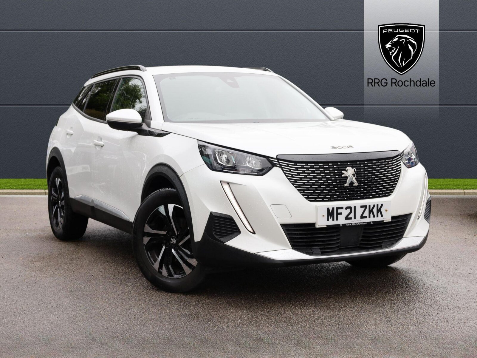 Main listing image - Peugeot 2008