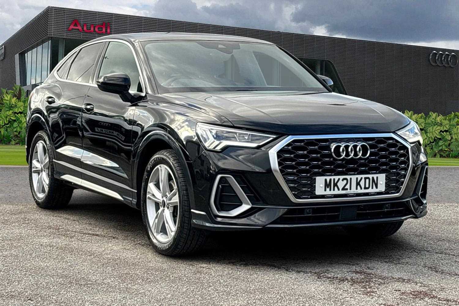 Main listing image - Audi Q3