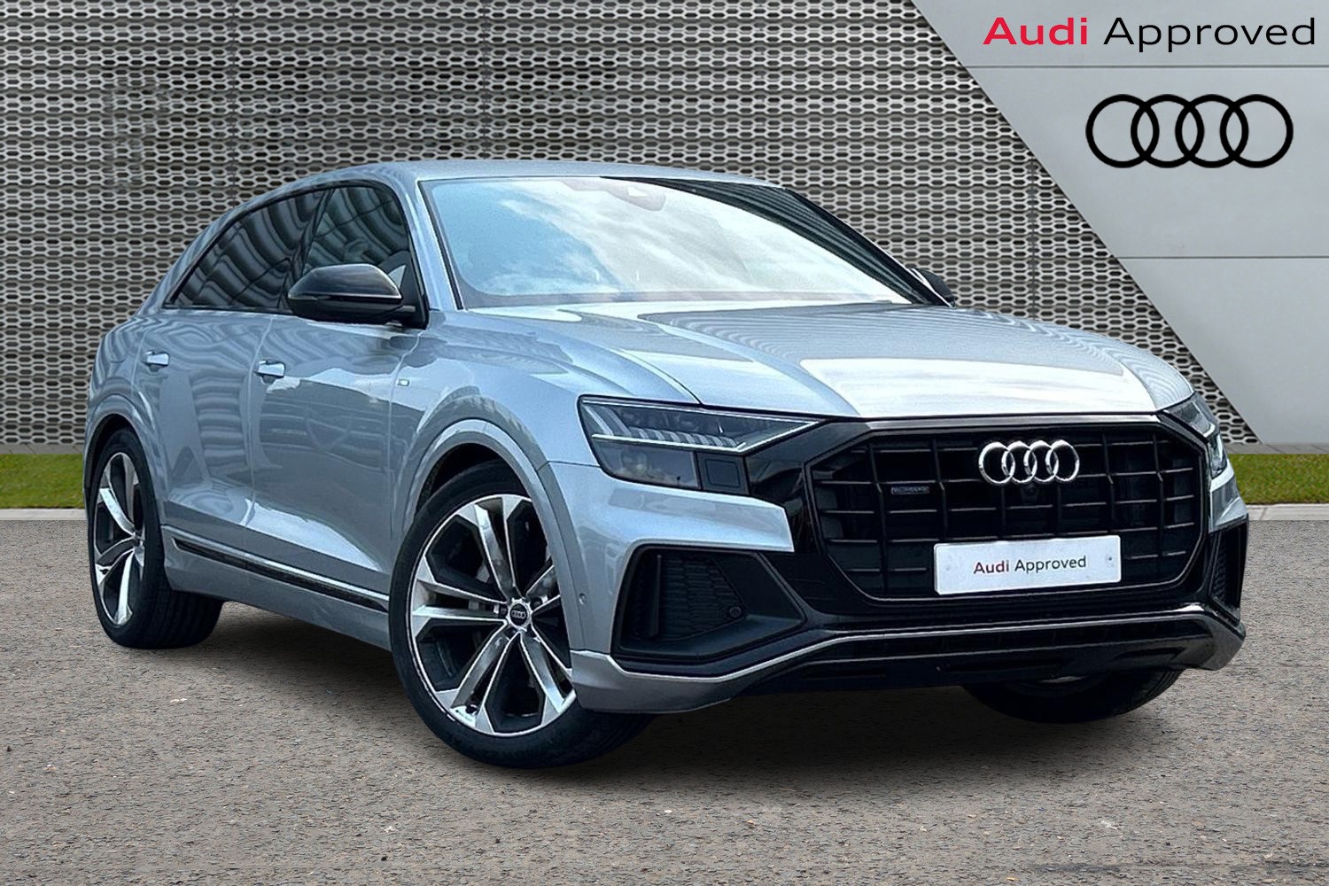 Main listing image - Audi Q8