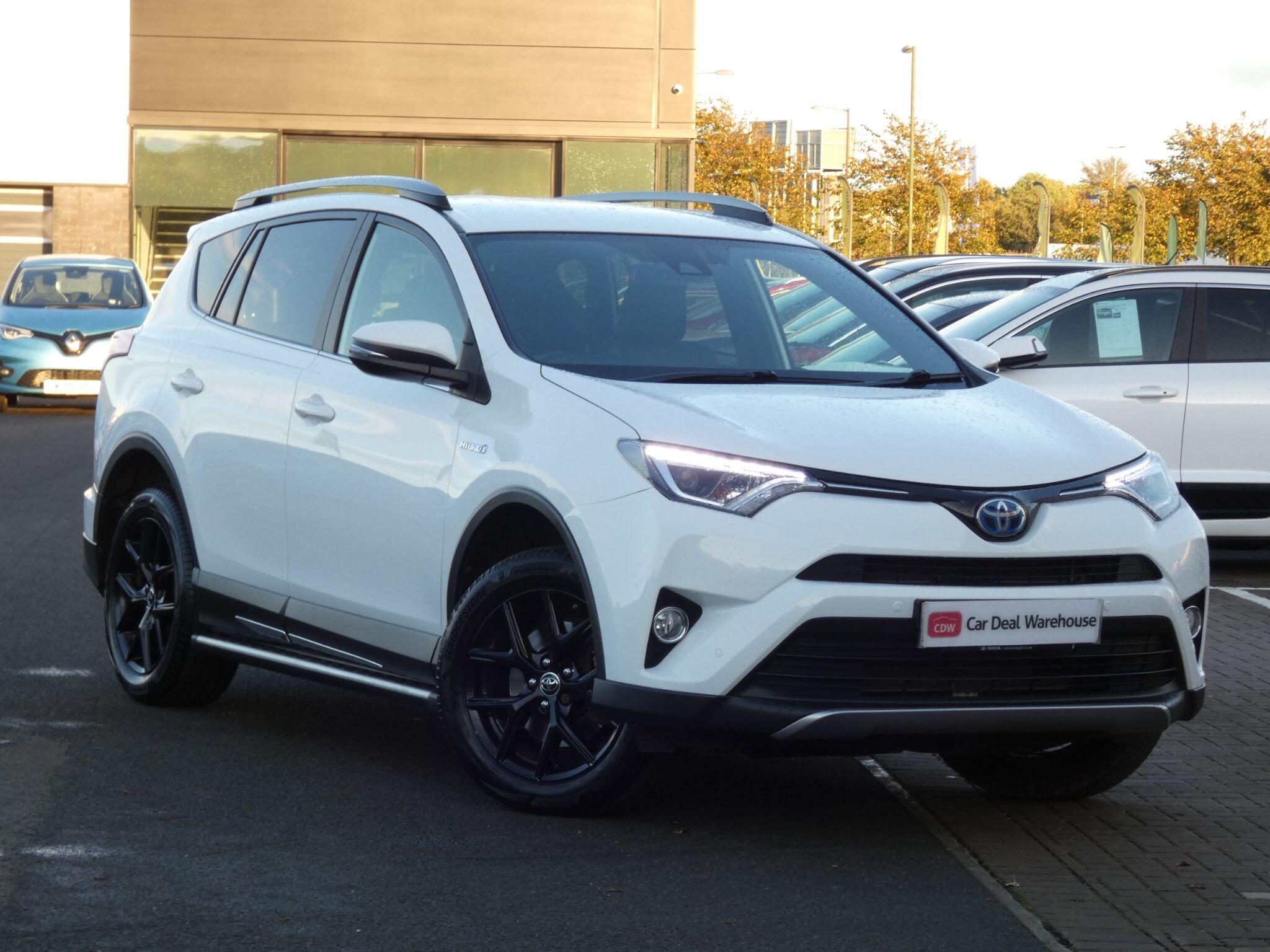 Main listing image - Toyota RAV4