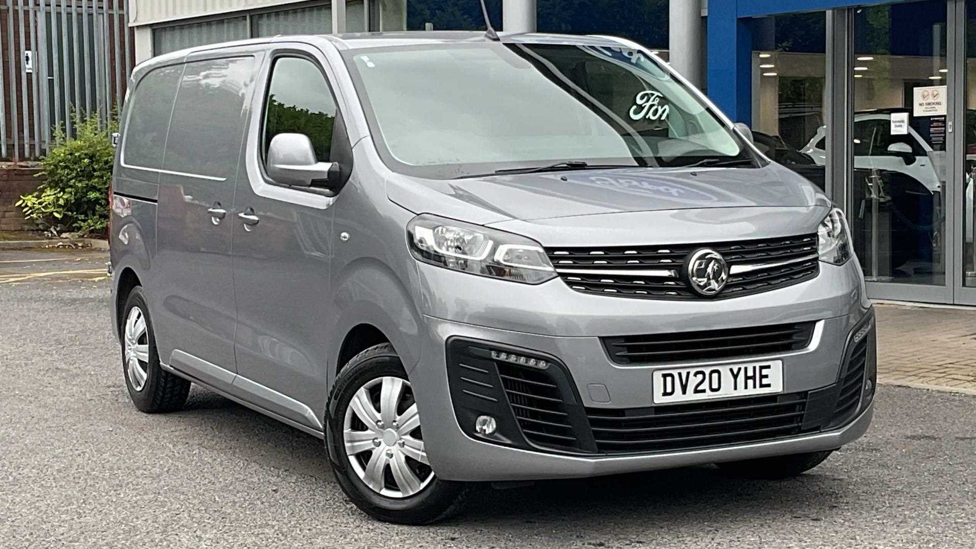 Main listing image - Vauxhall Vivaro