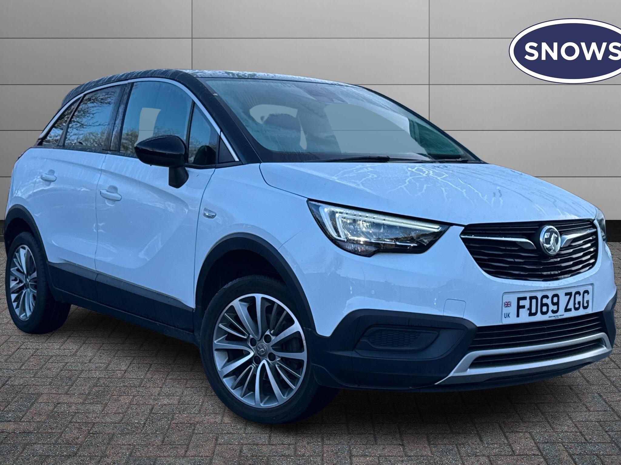 Main listing image - Vauxhall Crossland X