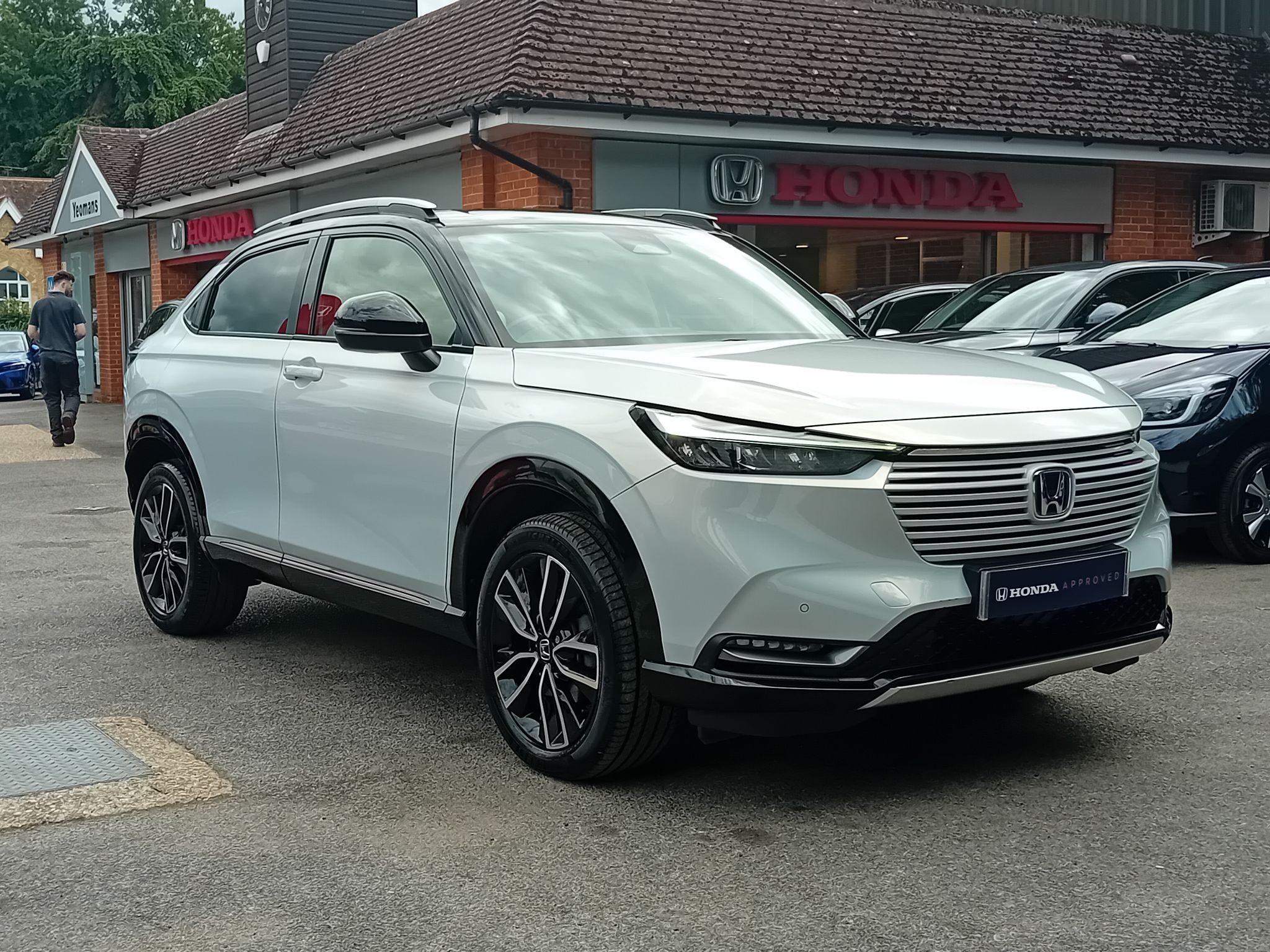 Main listing image - Honda HR-V