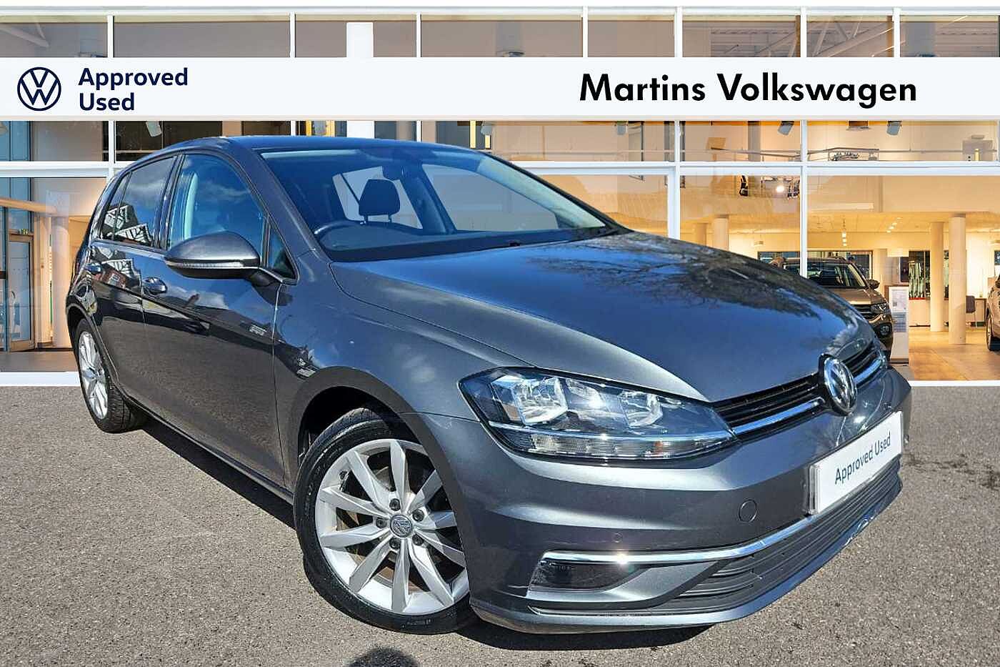 Main listing image - Volkswagen Golf