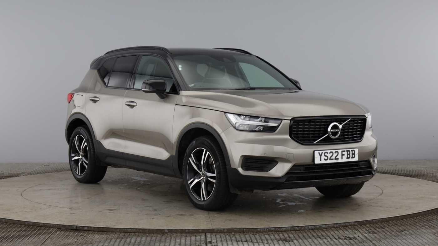 Main listing image - Volvo XC40