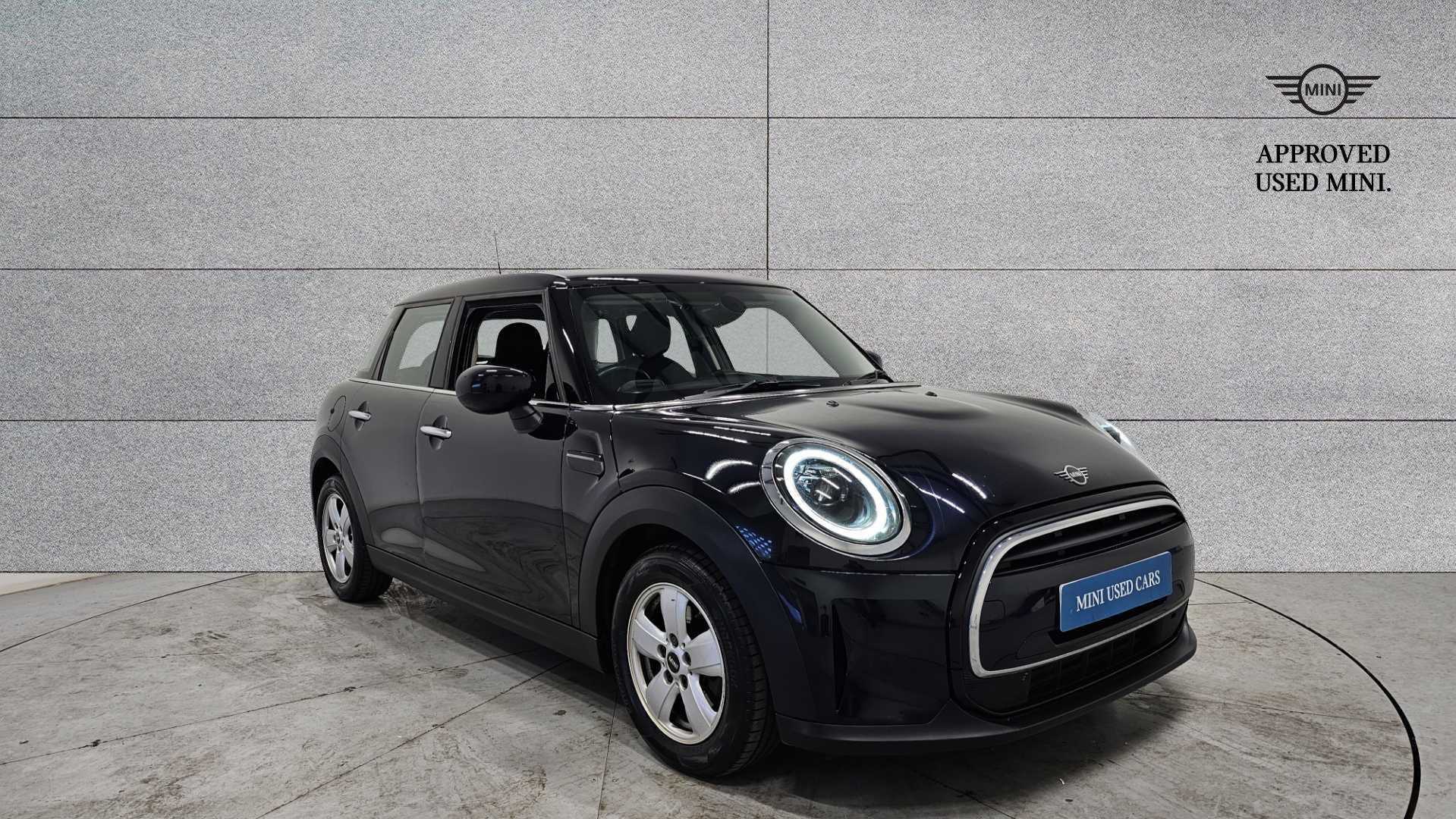 Main listing image - MINI Hatchback 5dr