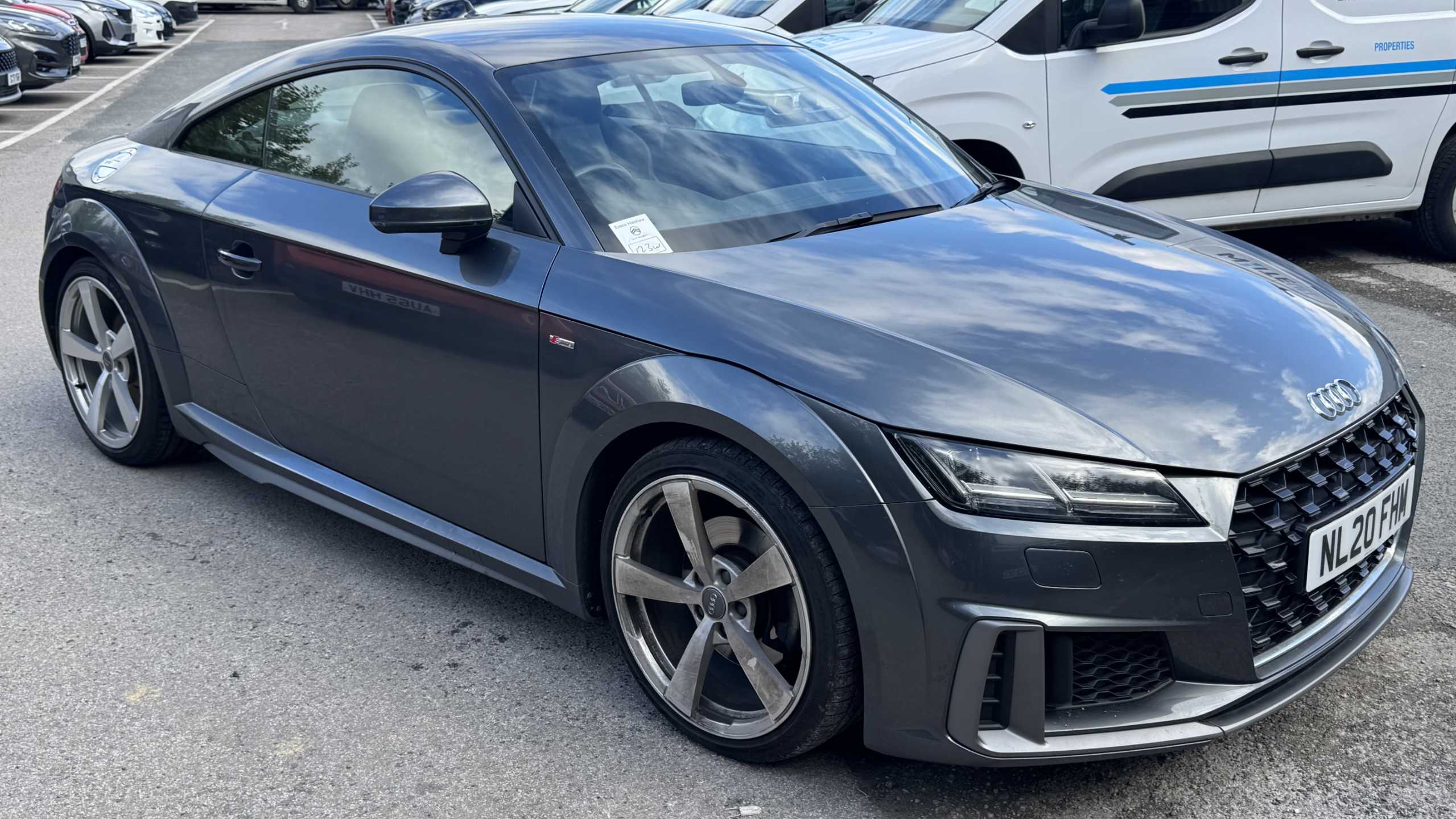 Main listing image - Audi TT