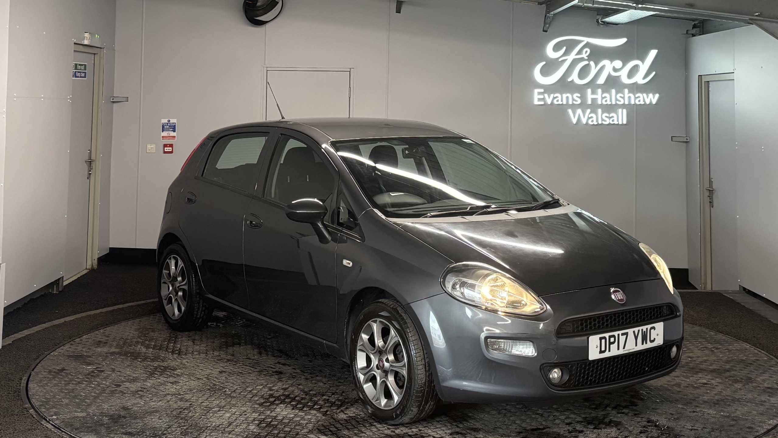 Main listing image - Fiat Punto