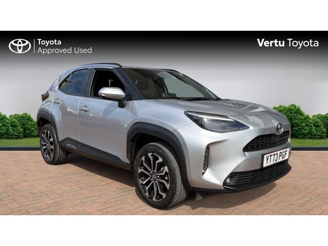 Main listing image - Toyota Yaris Cross