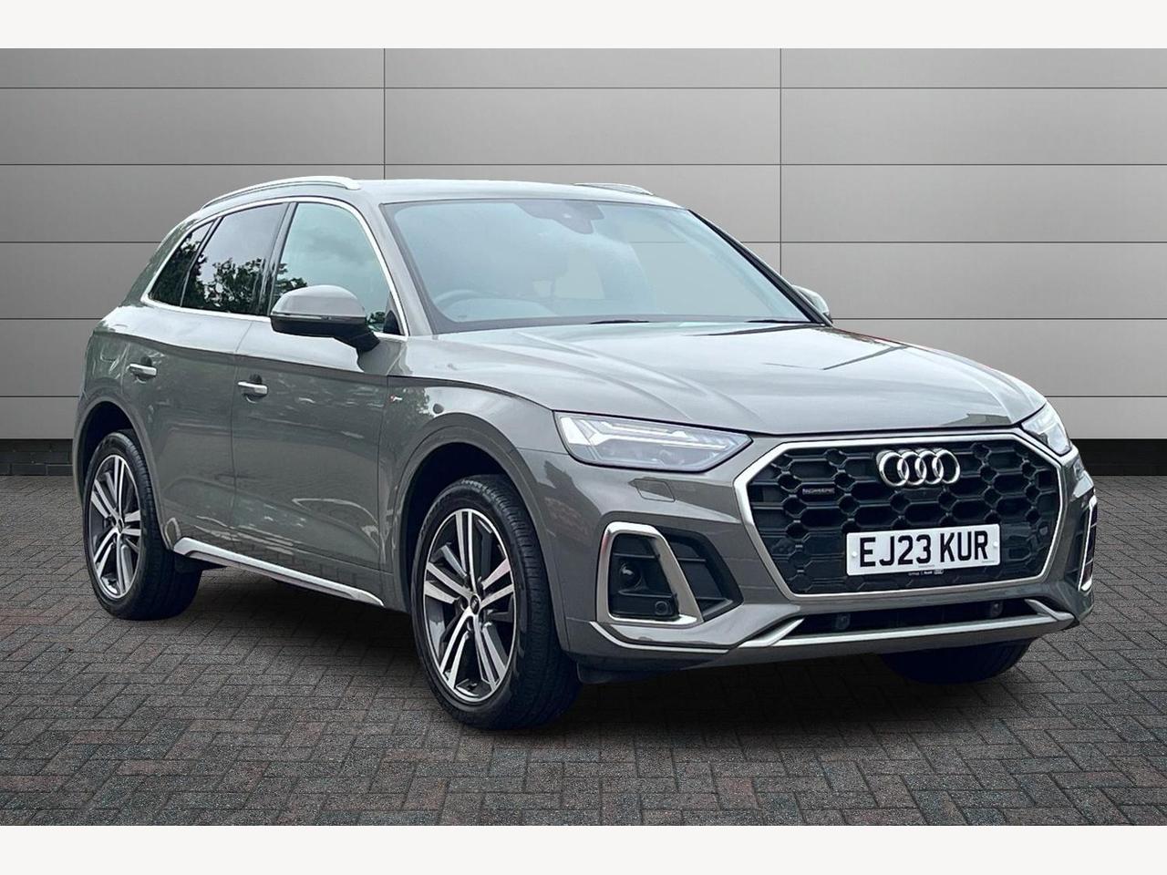 Main listing image - Audi Q5