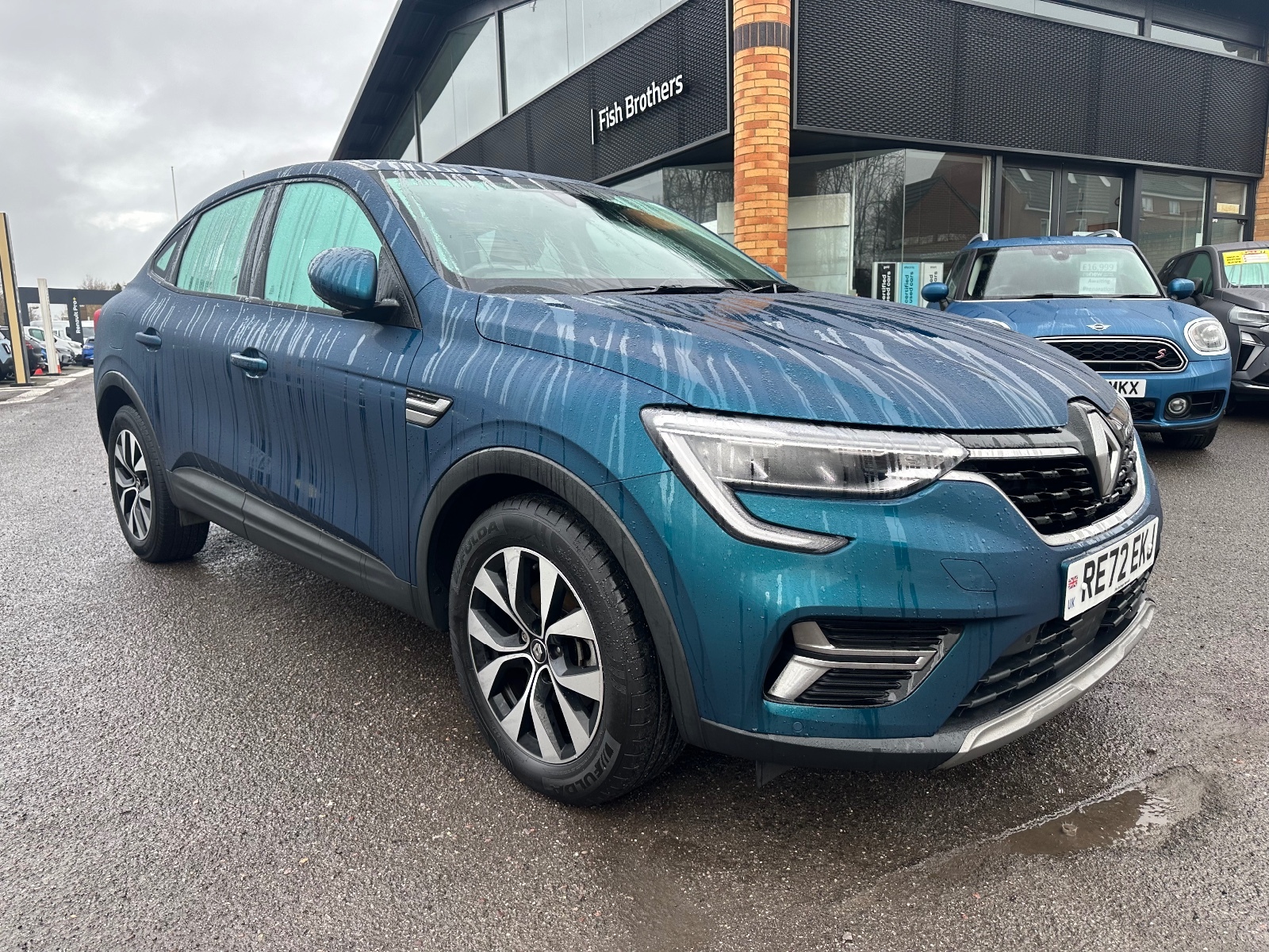 Main listing image - Renault Arkana