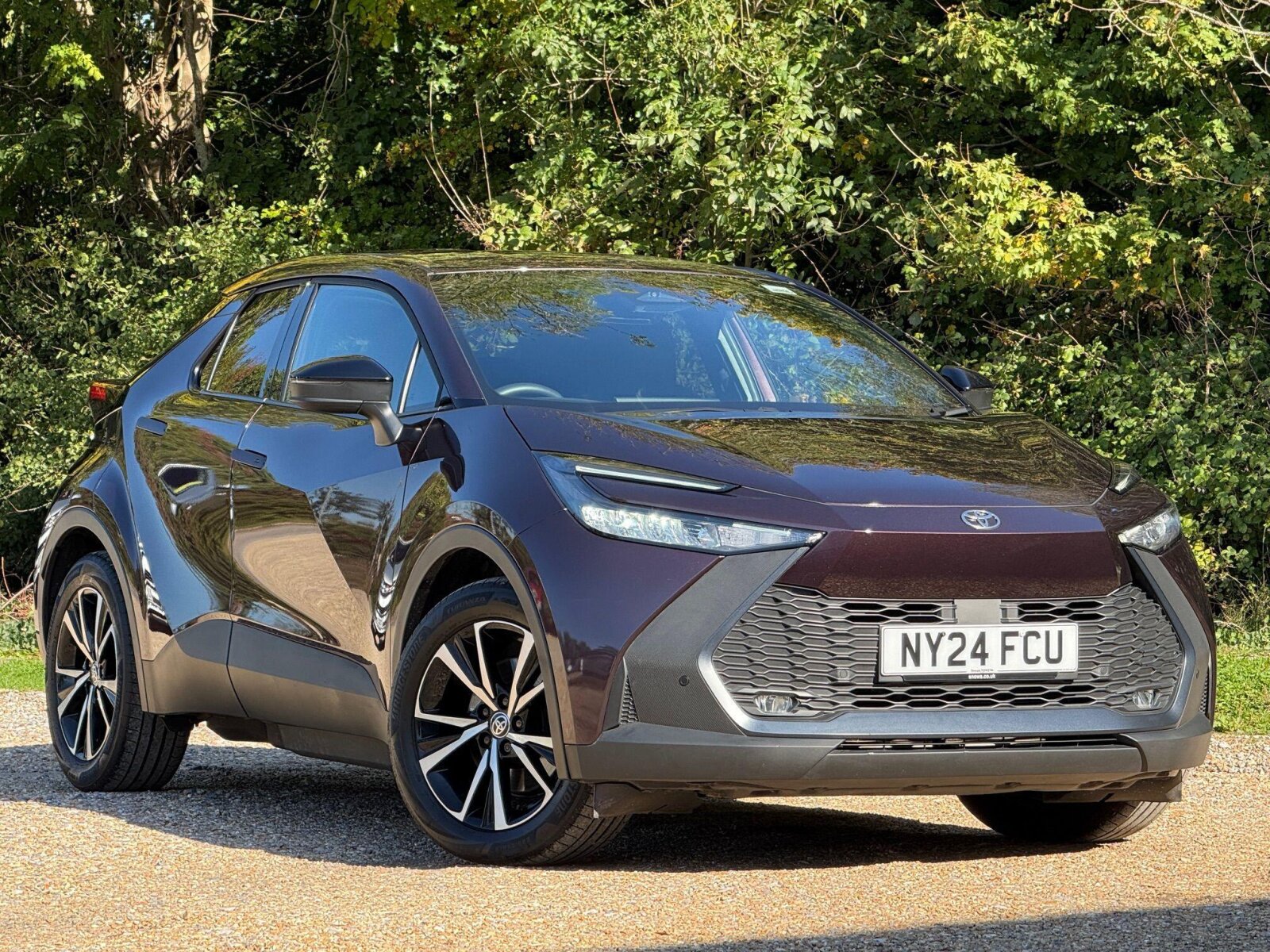 Main listing image - Toyota C-HR