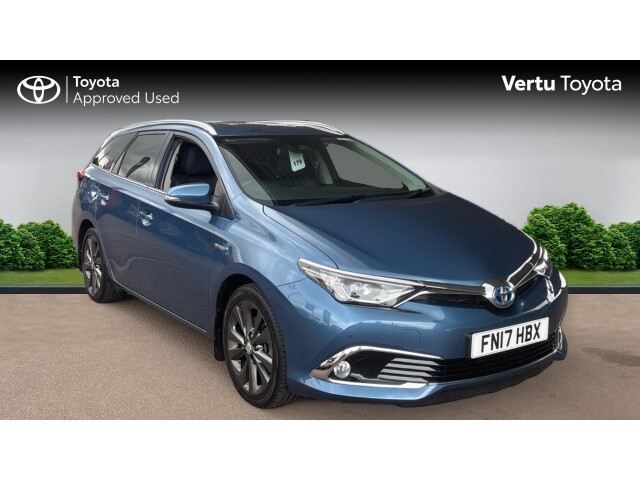 Main listing image - Toyota Auris