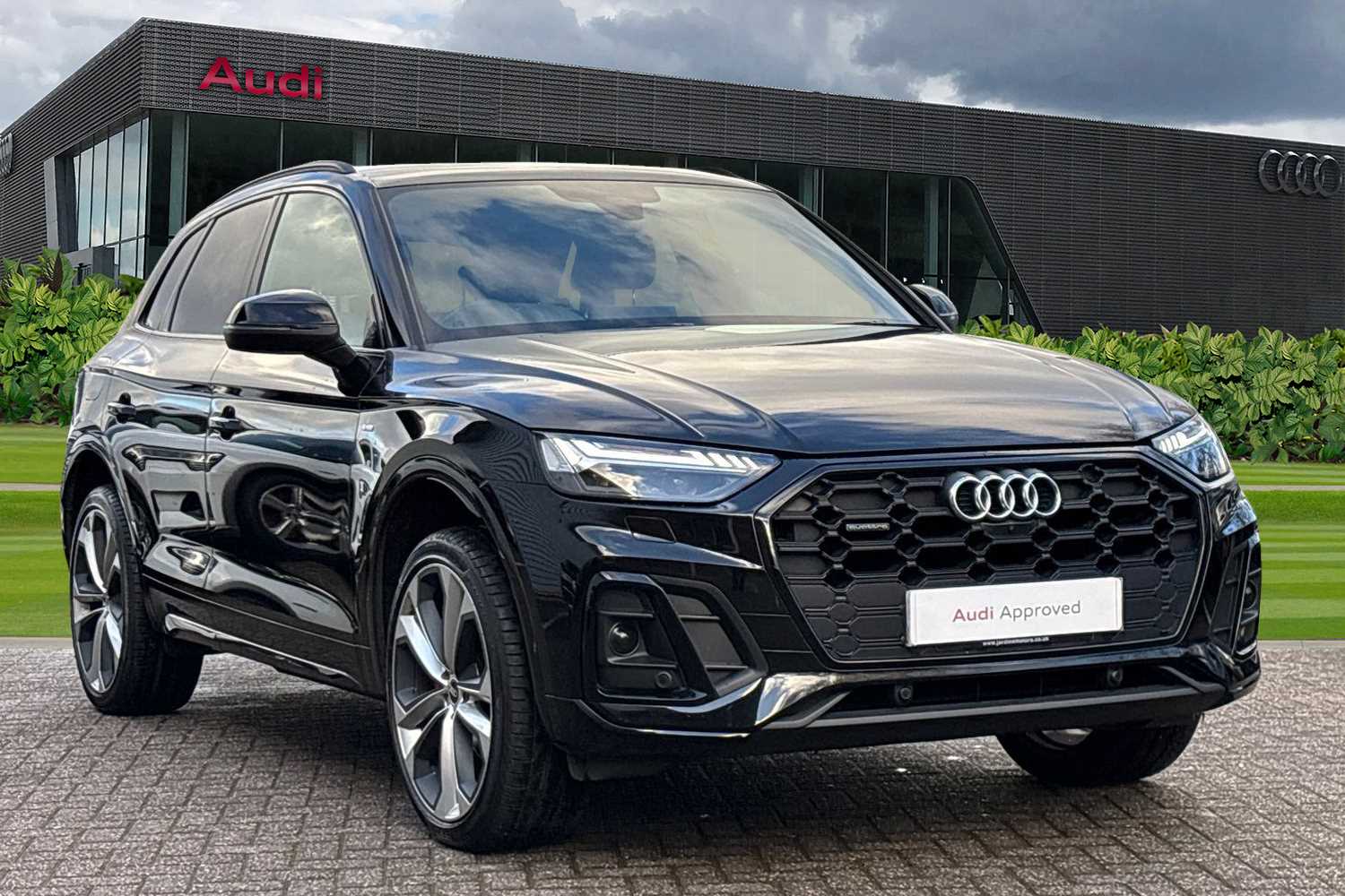 Main listing image - Audi Q5