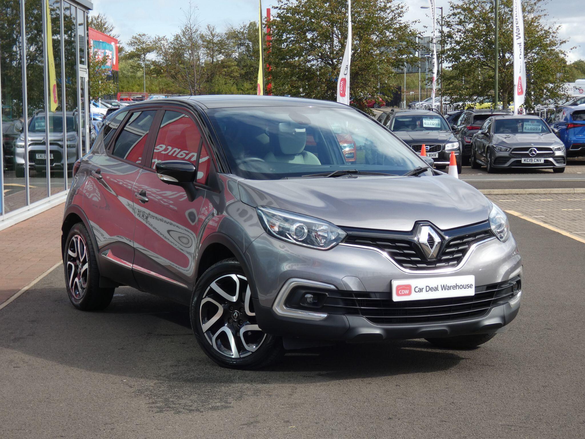 Main listing image - Renault Captur