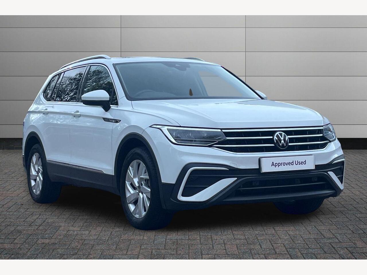 Main listing image - Volkswagen Tiguan Allspace