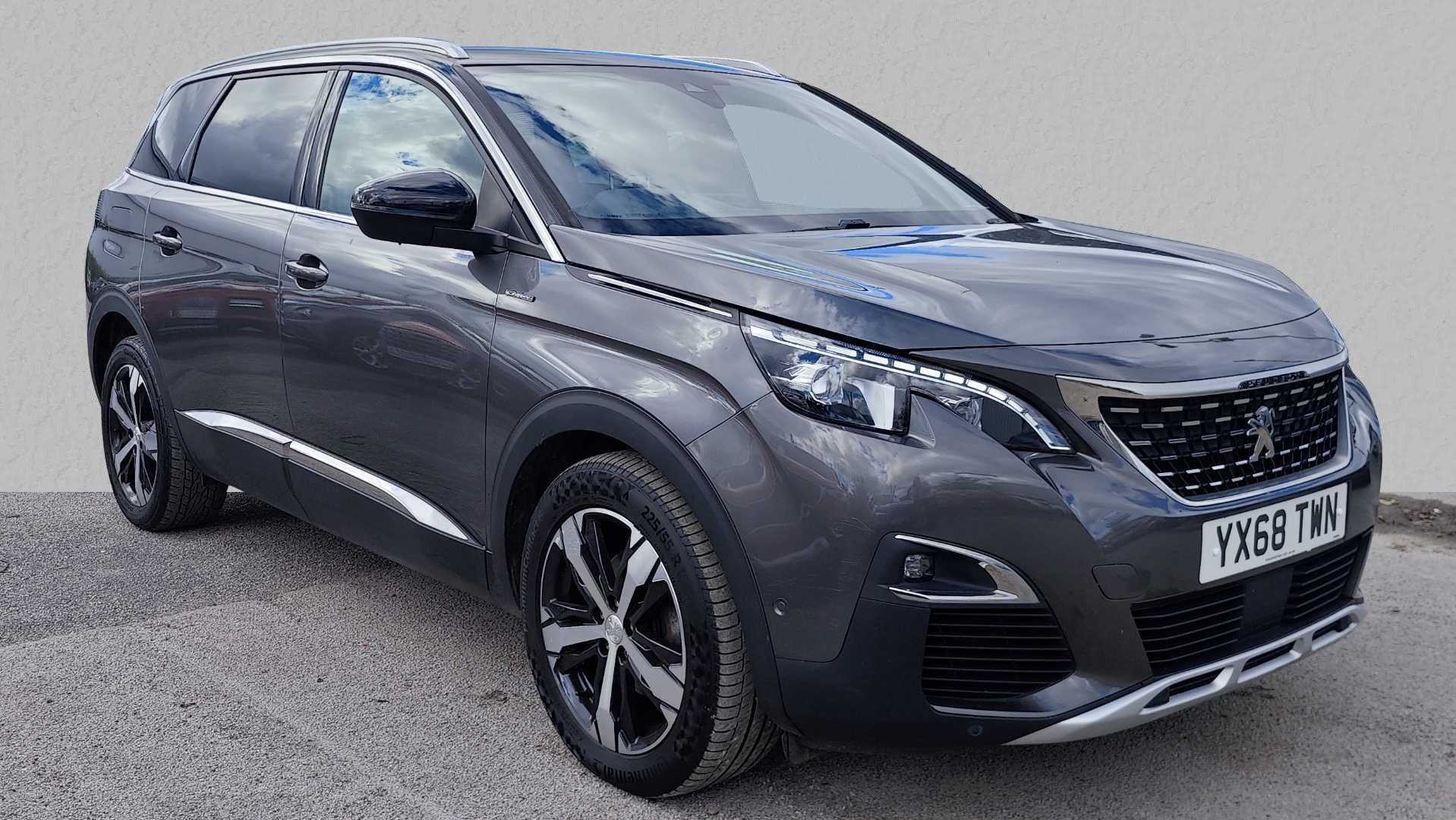 Main listing image - Peugeot 5008