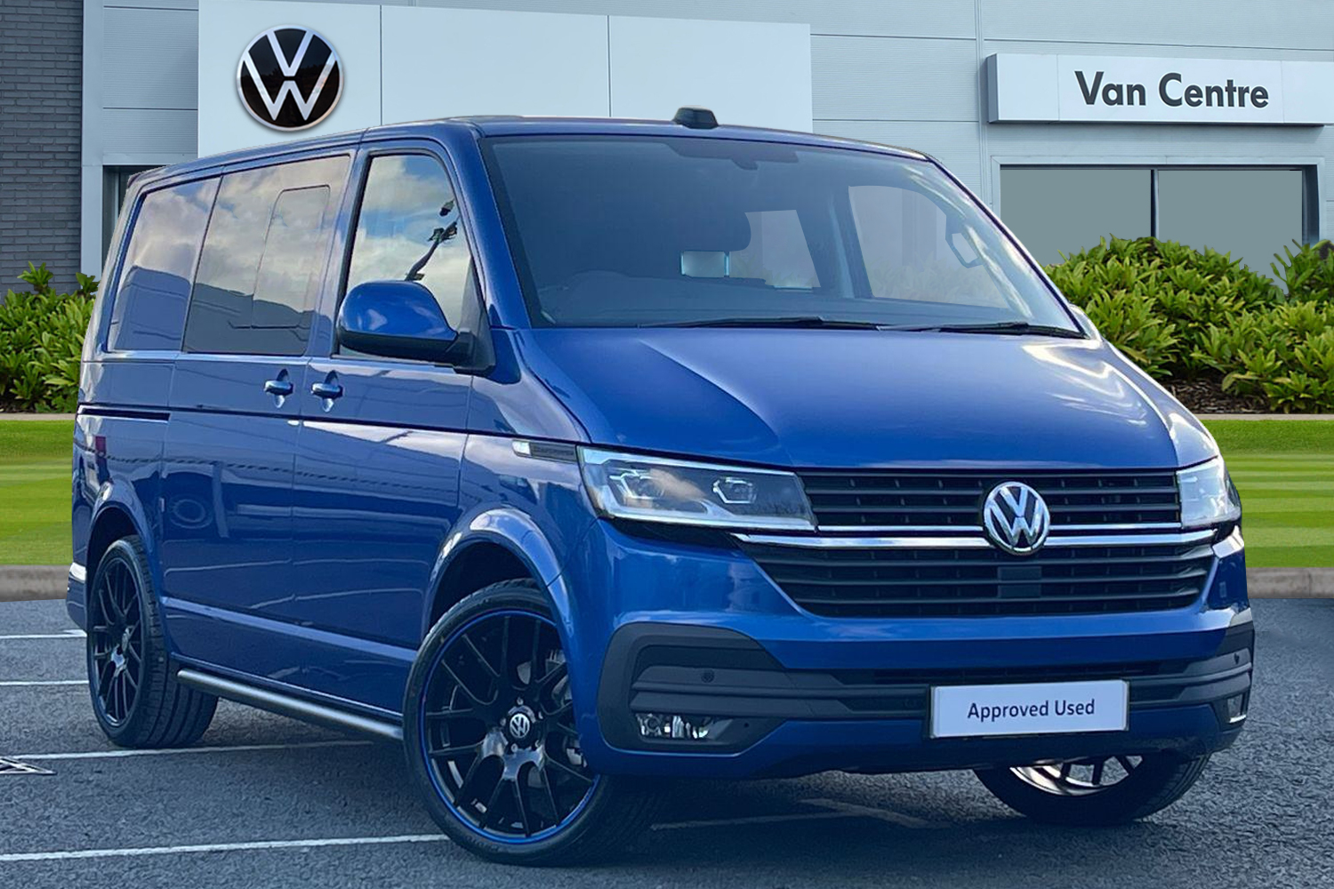 Main listing image - Volkswagen Transporter