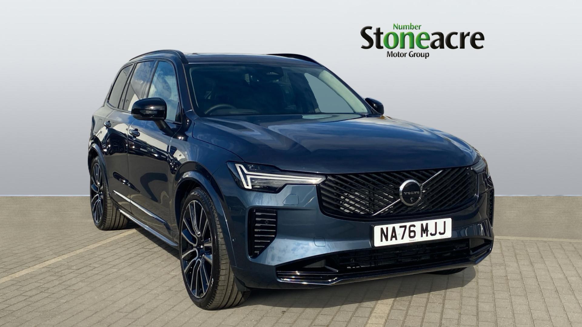 Main listing image - Volvo XC90