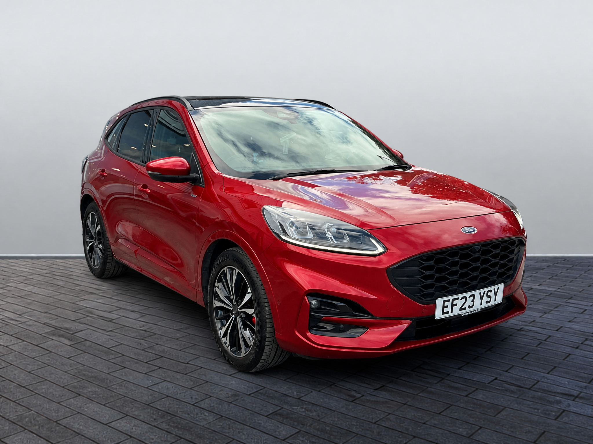 Main listing image - Ford Kuga