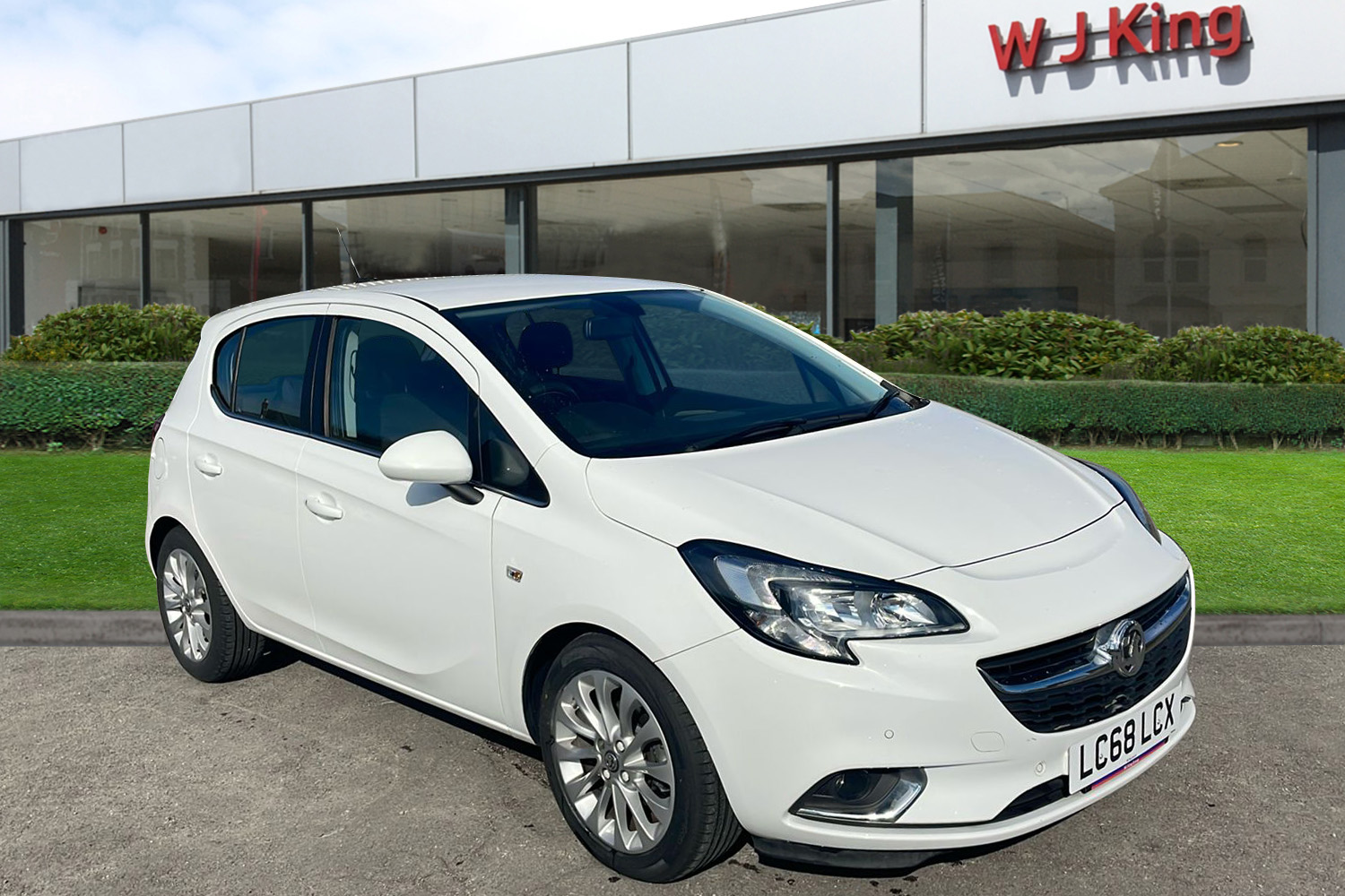 Main listing image - Vauxhall Corsa