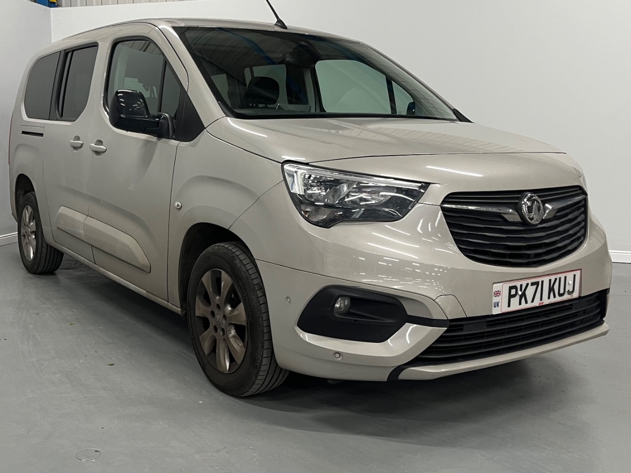 Main listing image - Vauxhall Combo Life