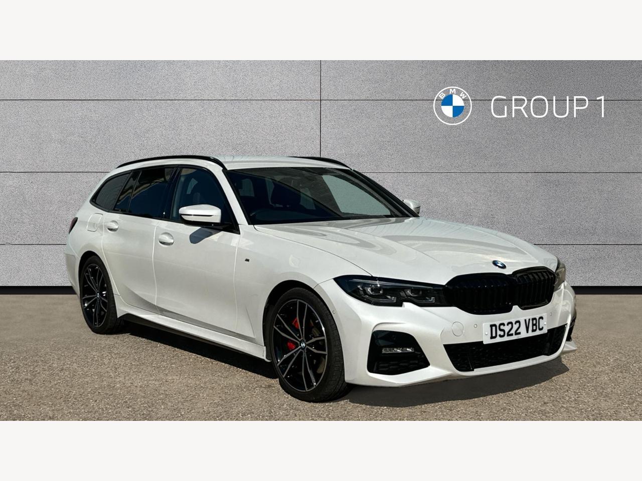 Main listing image - BMW 3 Series Touring