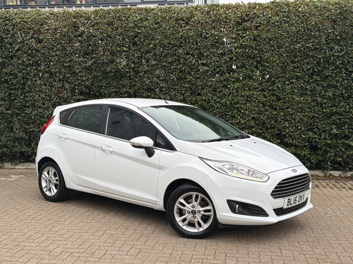 Main listing image - Ford Fiesta