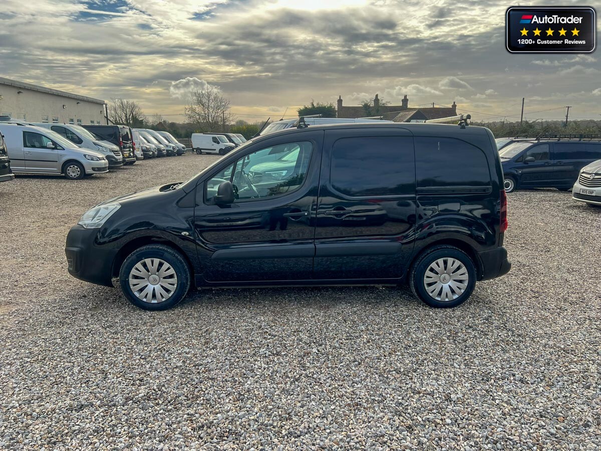 Main listing image - Citroen Berlingo Van