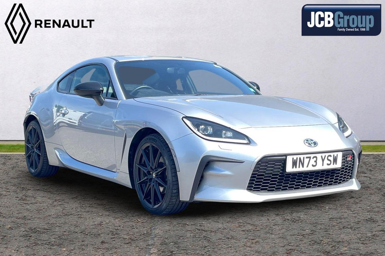 Main listing image - Toyota GR86
