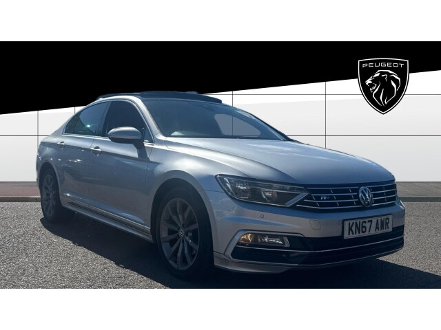 Main listing image - Volkswagen Passat