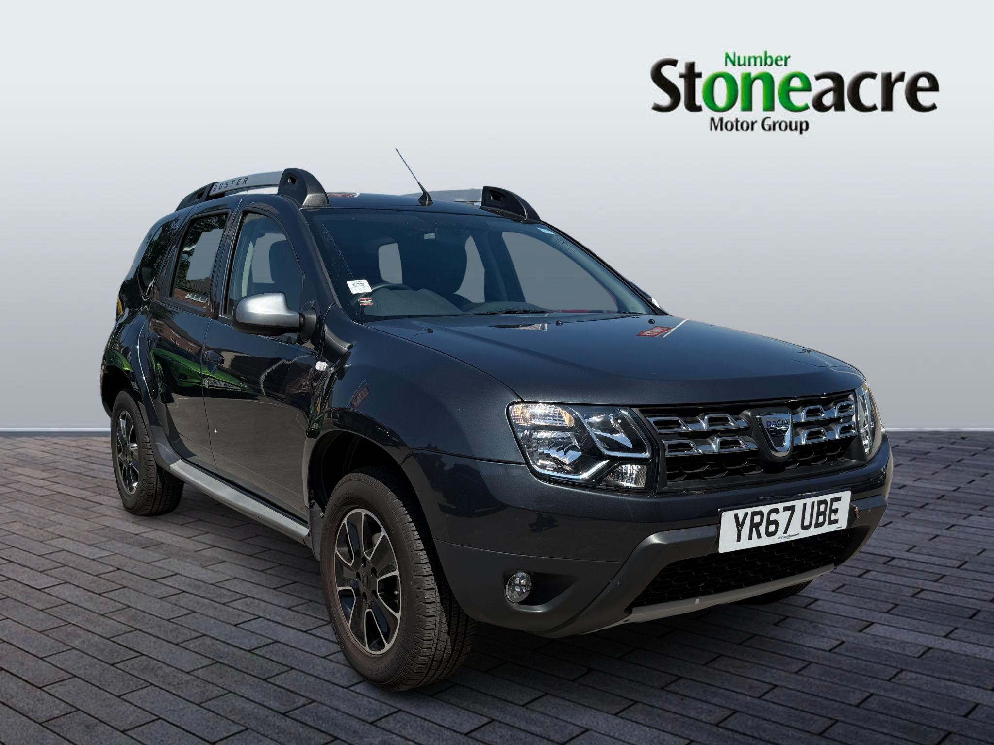 Main listing image - Dacia Duster
