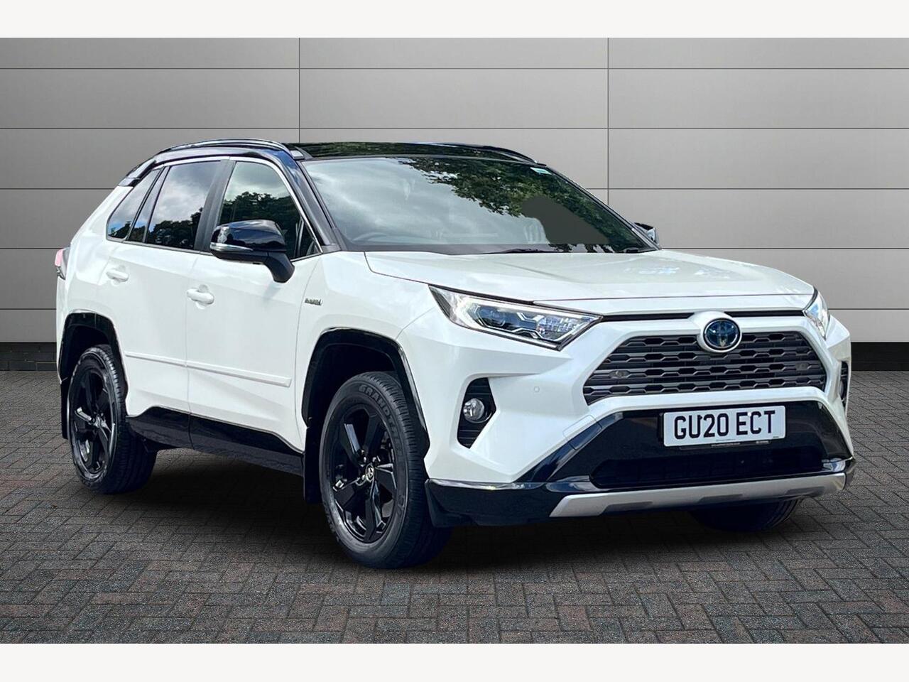 Main listing image - Toyota RAV4