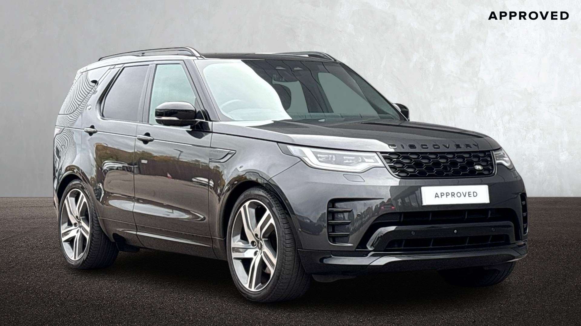 Main listing image - Land Rover Discovery