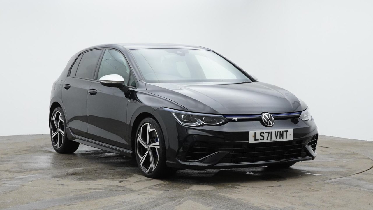 Main listing image - Volkswagen Golf R