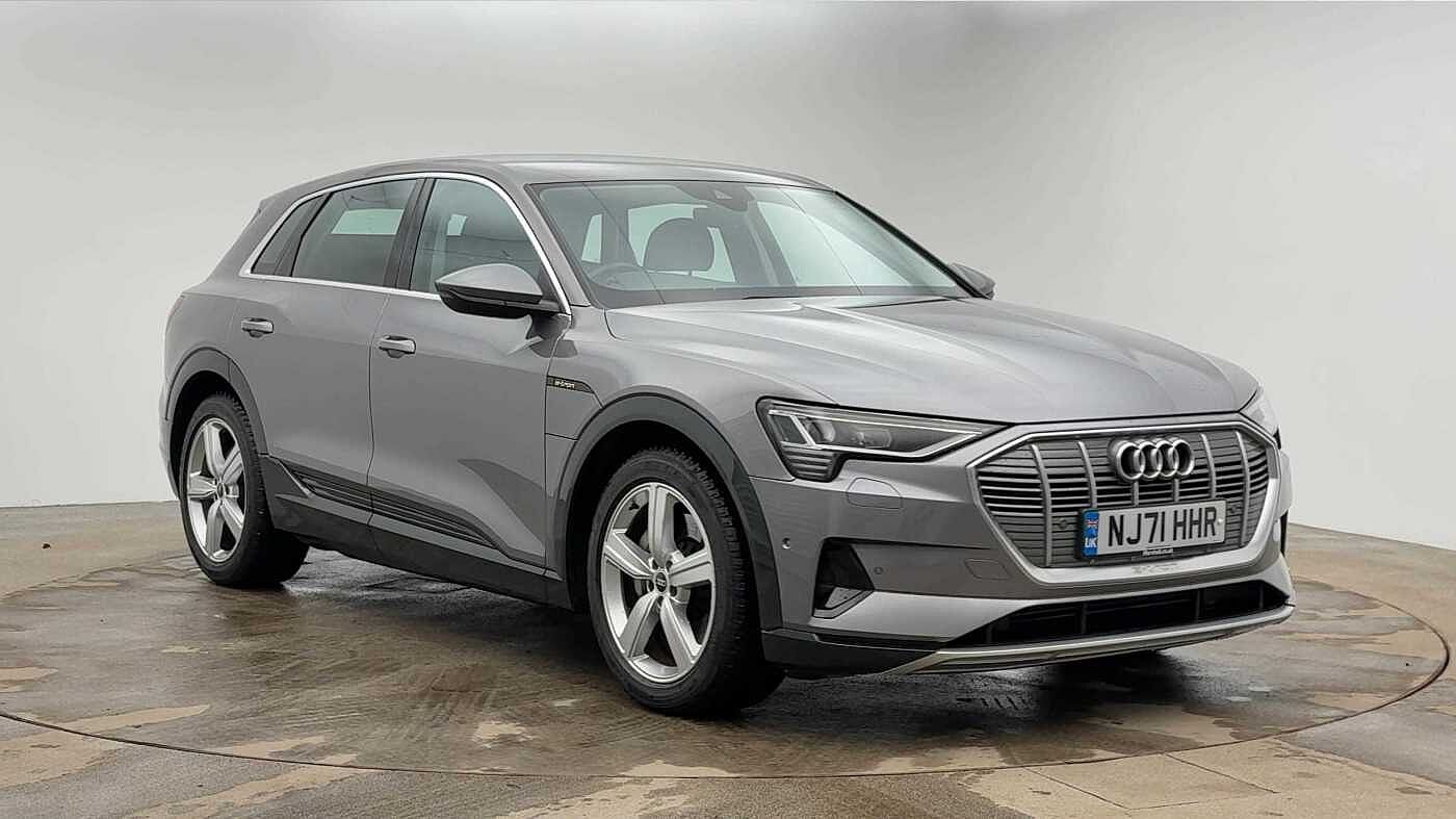 Main listing image - Audi e-tron