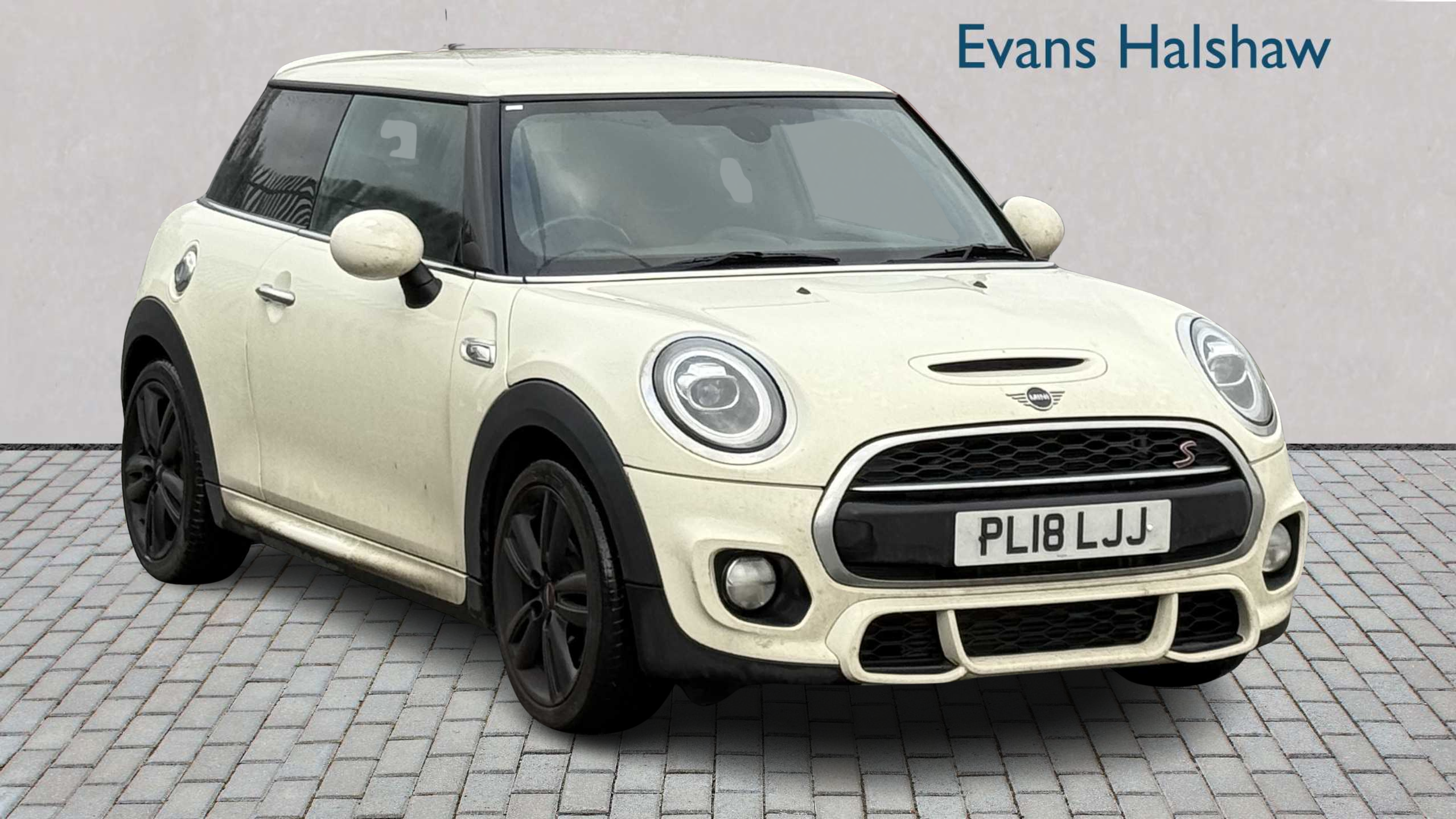 Main listing image - MINI Hatchback