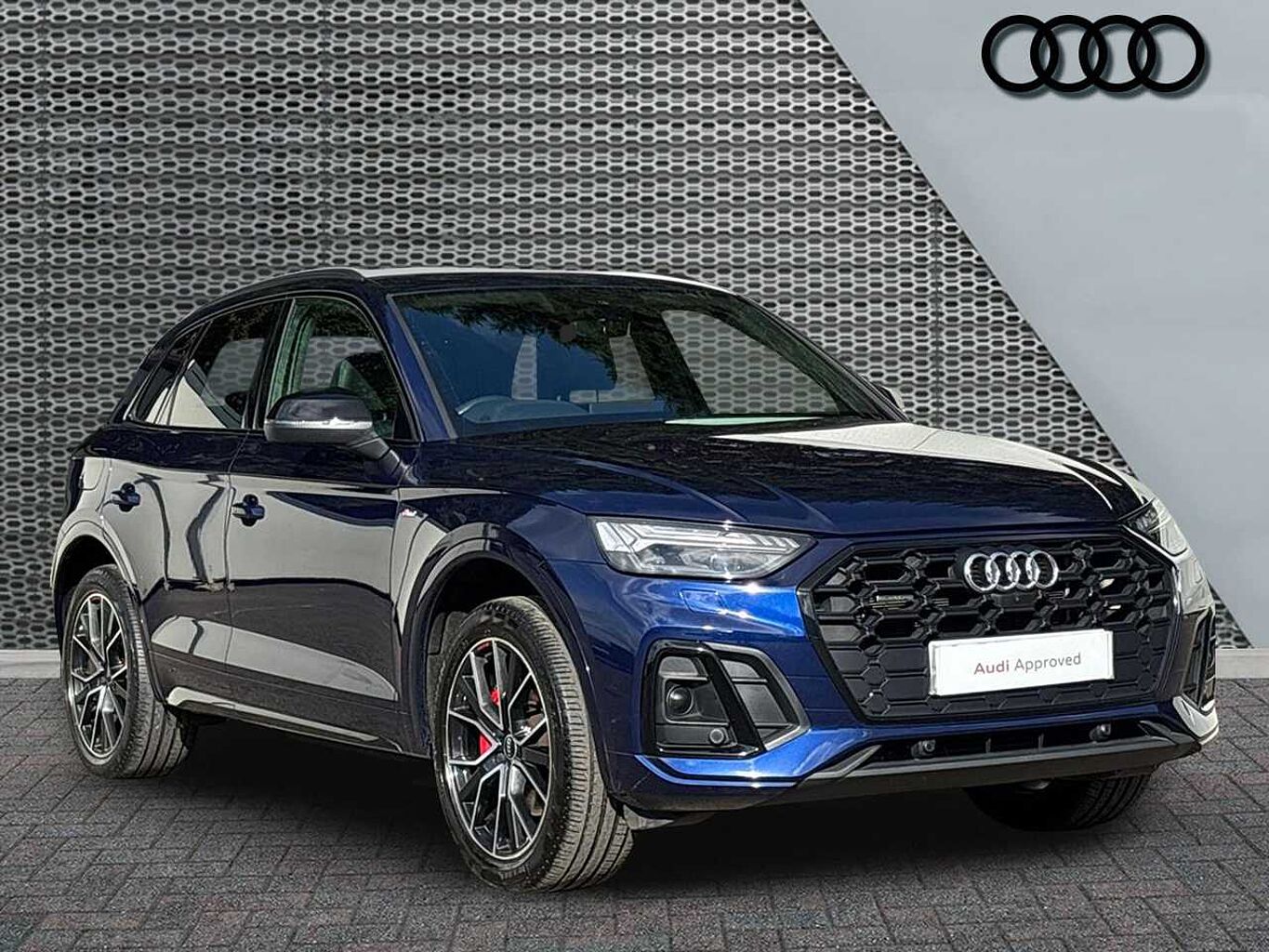 Main listing image - Audi Q5